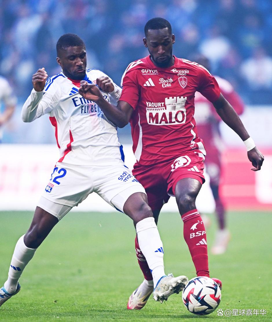 包含南特客场逼平昂热,法甲保级形势依然紧张的词条 包含南特客场逼平昂热,法甲保级形势依然紧张的词条