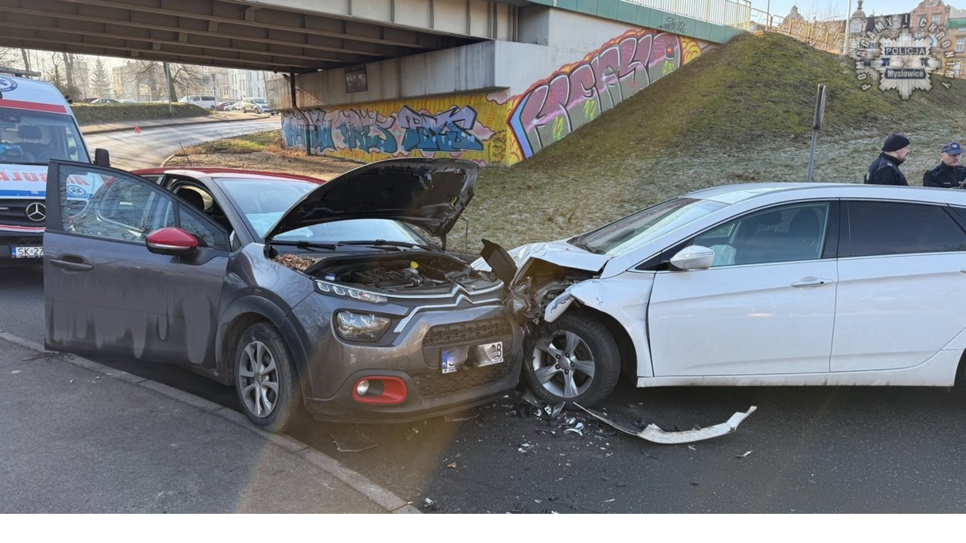 英格兰主帅汽车遭遇交通堵塞的简单介绍 英格兰主帅汽车遭遇交通堵塞的简单介绍