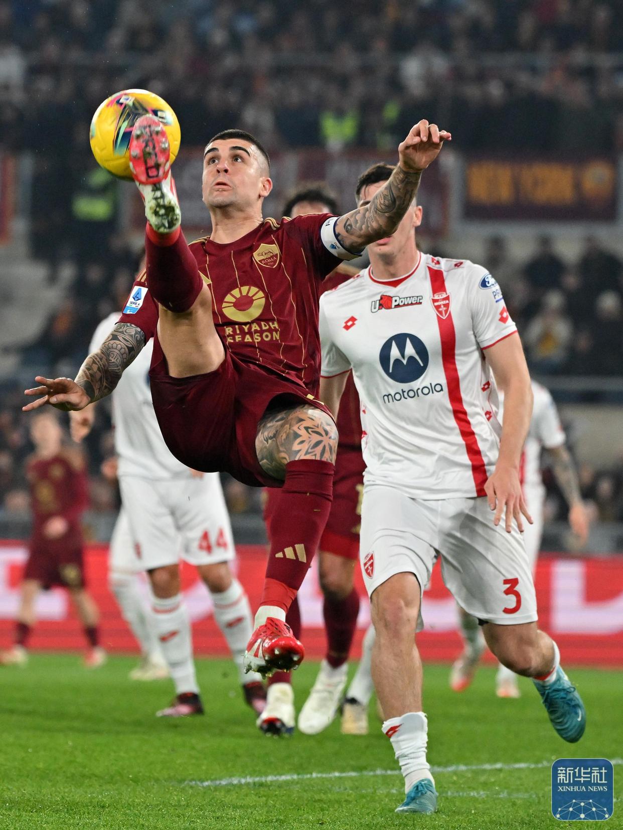 罗马球队打造合作默契,力求更佳表现 罗马球队打造合作默契,力求更佳表现