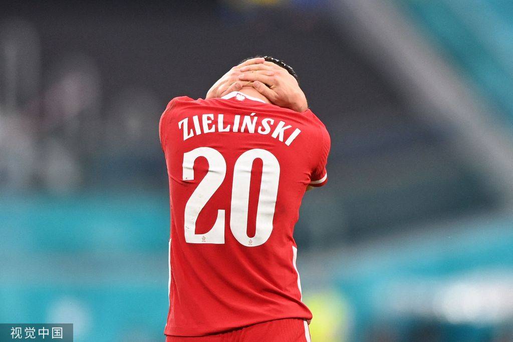 星空体育官网-冰岛队惜败于波兰国家队出局