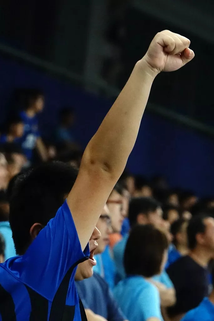 星空体育竞技-包含俄罗斯体操男子团体擒金，队员集体欢呼的词条